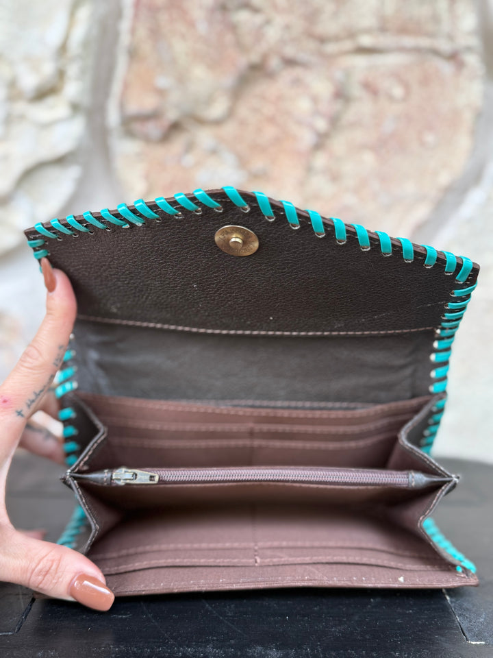 Turquosie Tangle : Tooled Leather Turquoise Stitched Cowhide Wallet
