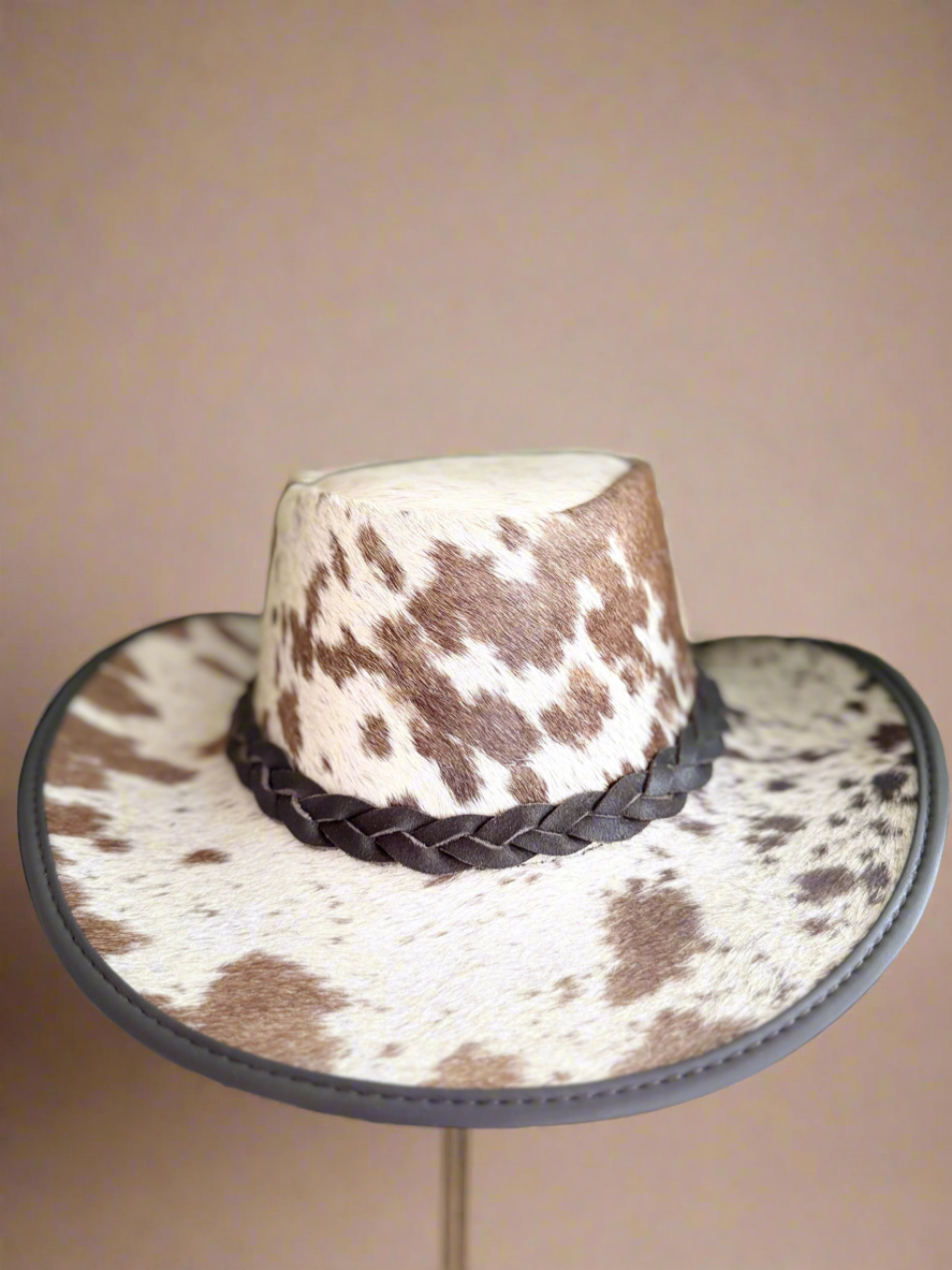 Cabello by Lesa Collection : Brown Speckled Hair on Cowhide Outback Western Hat (Large)