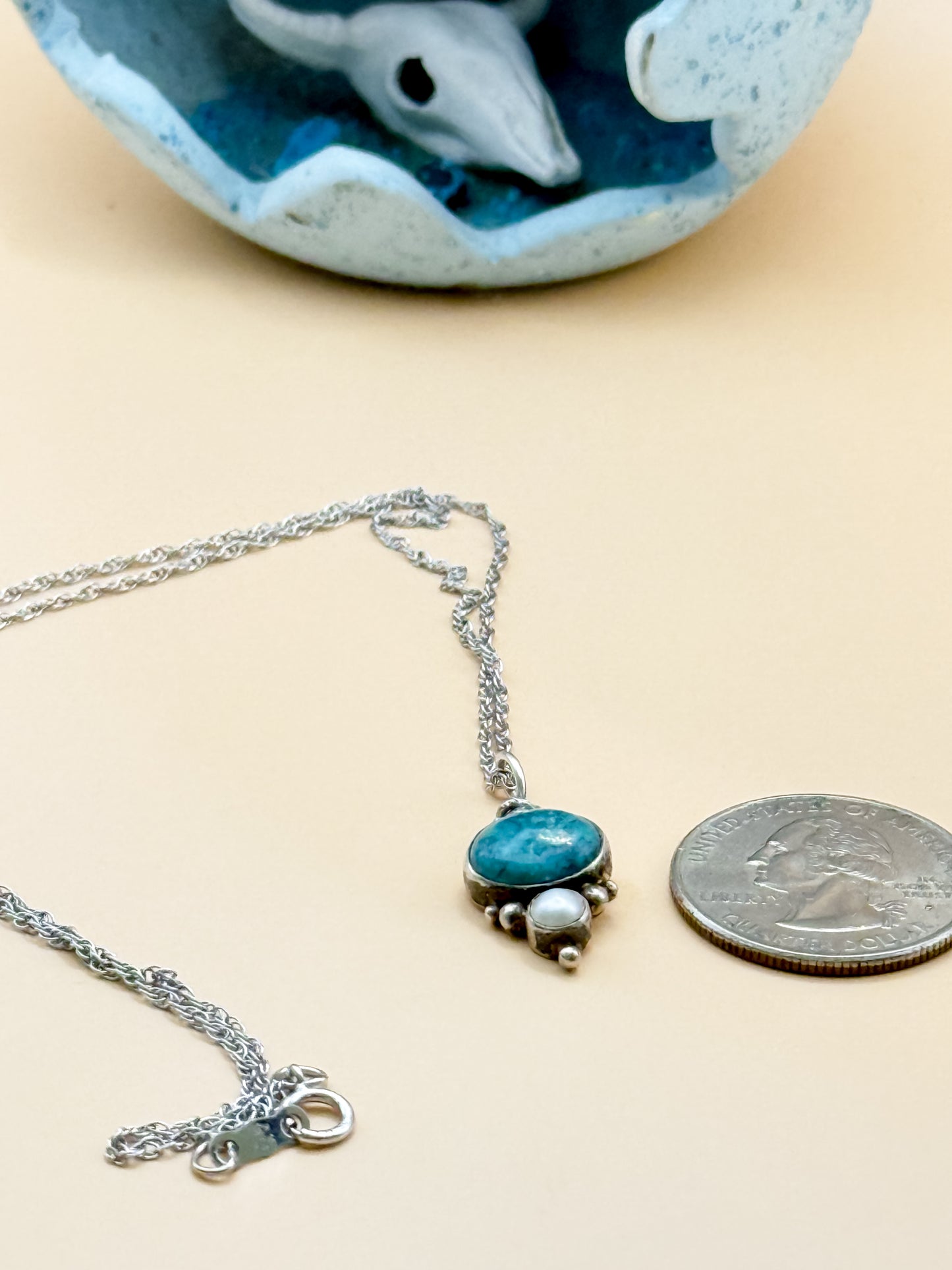 VINTAGE Nepal 925 pearl and turquoise drop pendant with 18” chain