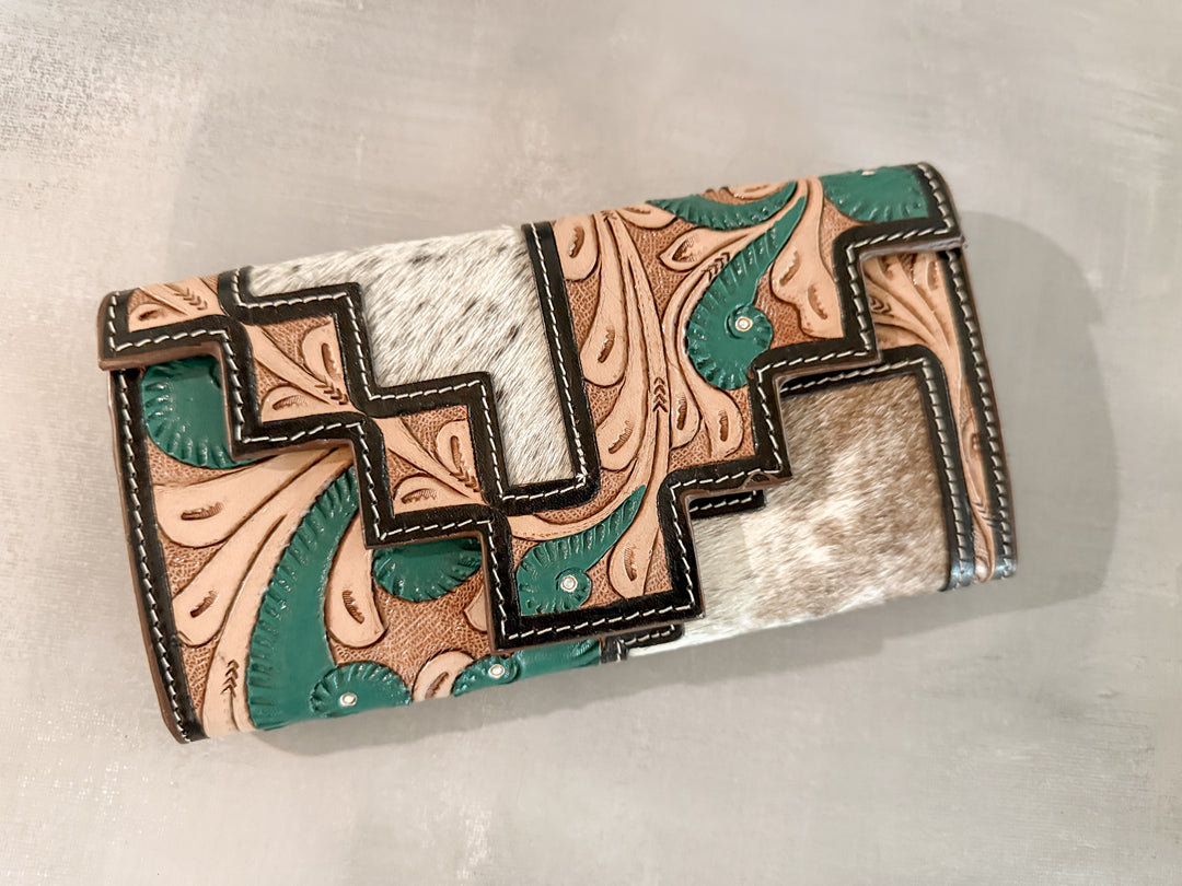 Two Step – Pine Twist : Tooled Leather and Cowhide Wallet