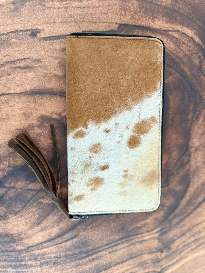 The Classic : Cowhide and Distressed Brown Leather Wallet