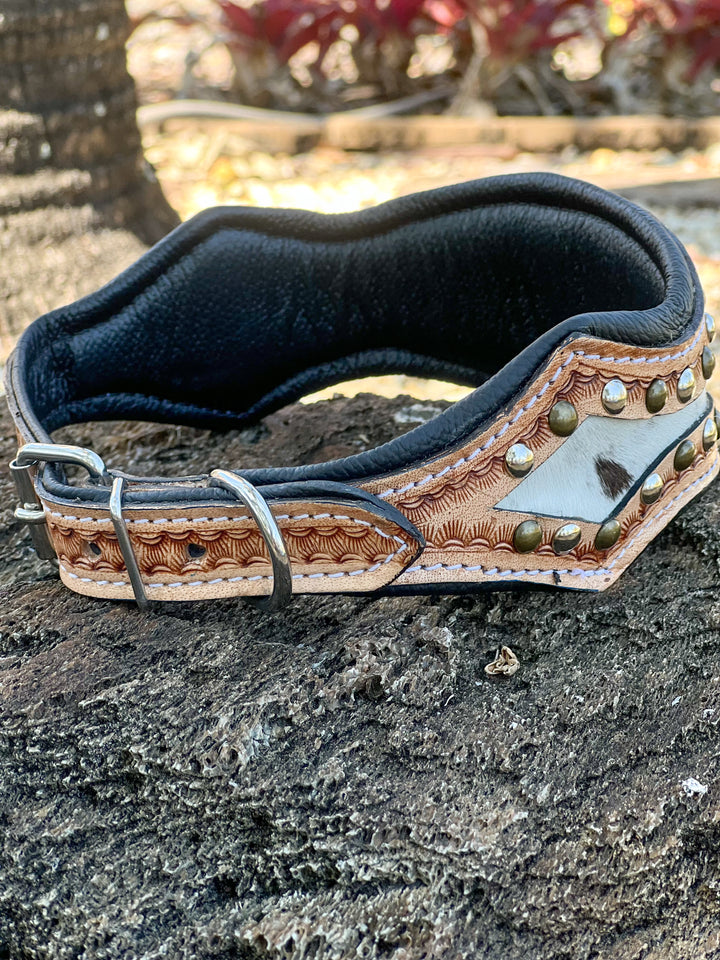 The Outlaw : (Large) Cowhide and Tooled Leather Studded Dog Collar