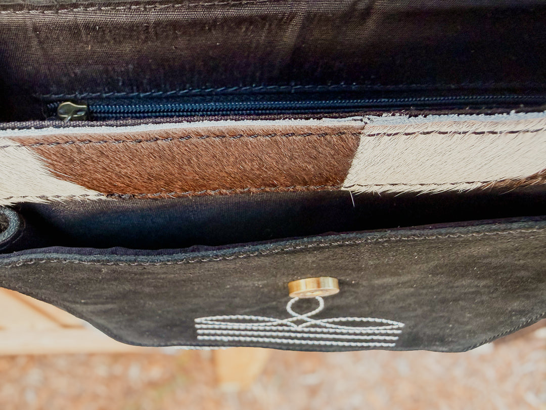 The Lee Tooled Boot Stitch Crossbody |
Genuine Leather & Hair-On Cowhide Western Purse