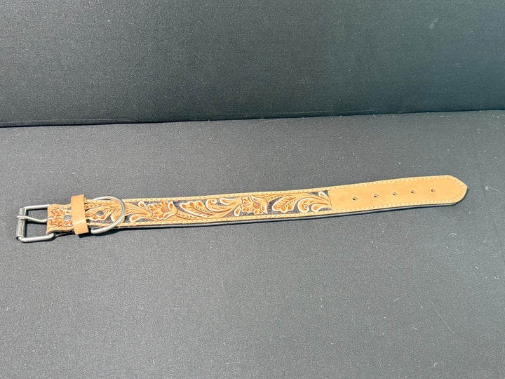 Magnolia Beau | (M/L) Natural Floral Leather Hand Tooled Dog Collar