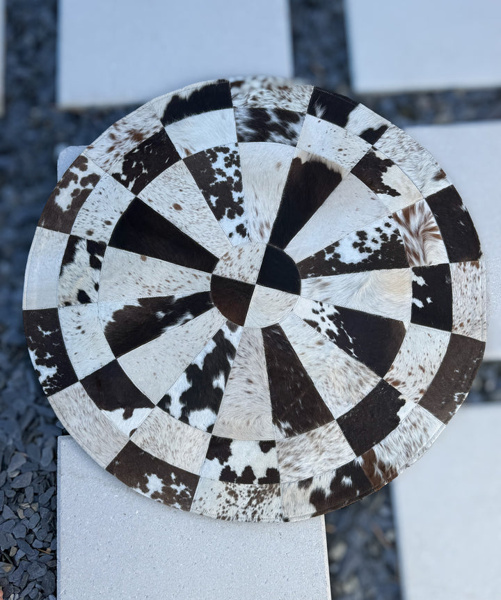 The Prairie Mosaic Round Rug – Genuine Cowhide Patchwork Rug – Approx. 3 Ft Round