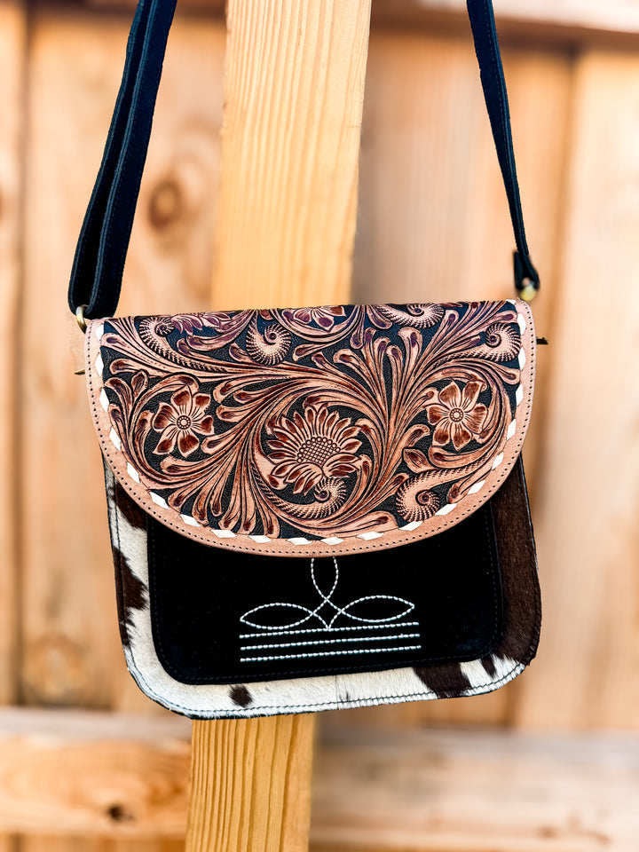 The Lee Tooled Boot Stitch Crossbody |
Genuine Leather & Hair-On Cowhide Western Purse