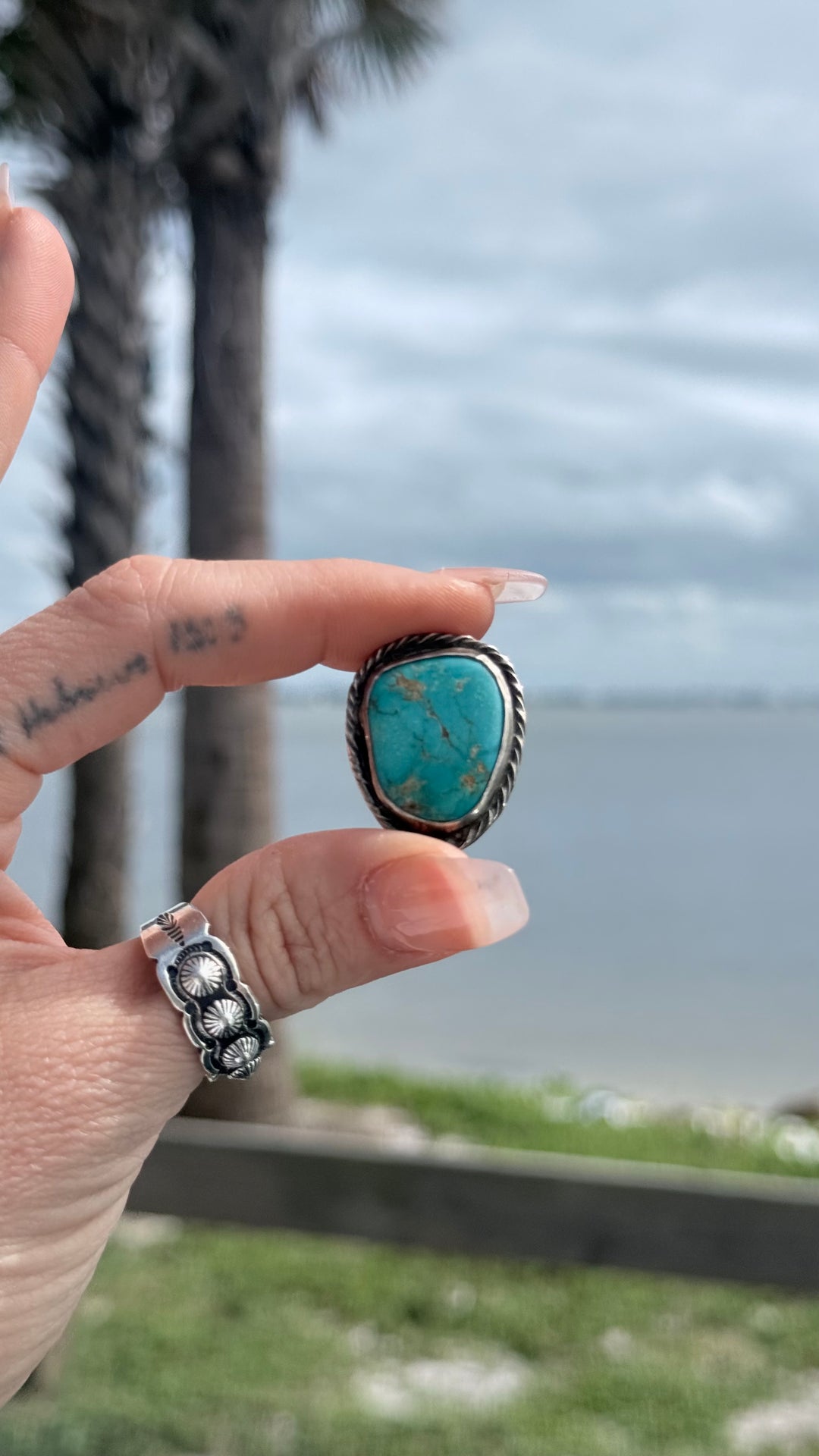 Vintage Native American Turquoise Sterling Silver Ring | Signed LH | Size 7