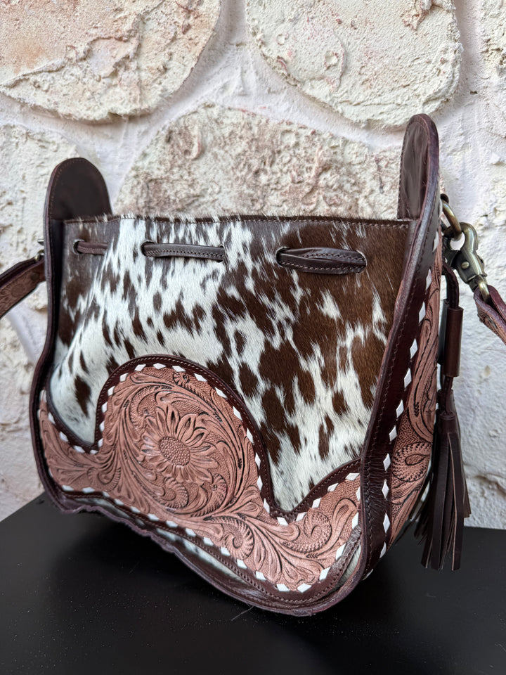 Shotgun Rider Bucket Bag | Cowhide Bucket Bag with Tooled Leather – Western Crossbody Purse – Hair-On Hide Shoulder Bag