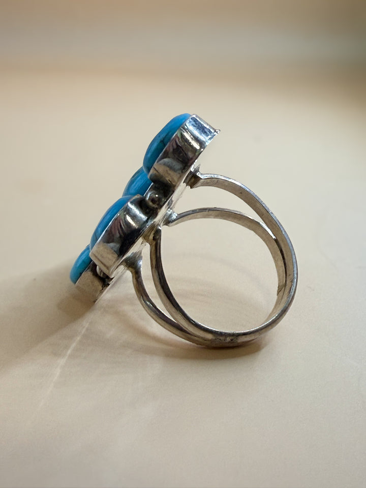 Navajo Handmade Kingman Turquoise Half Cluster Ring | Rita Dawes | Sterling Silver | Size 8