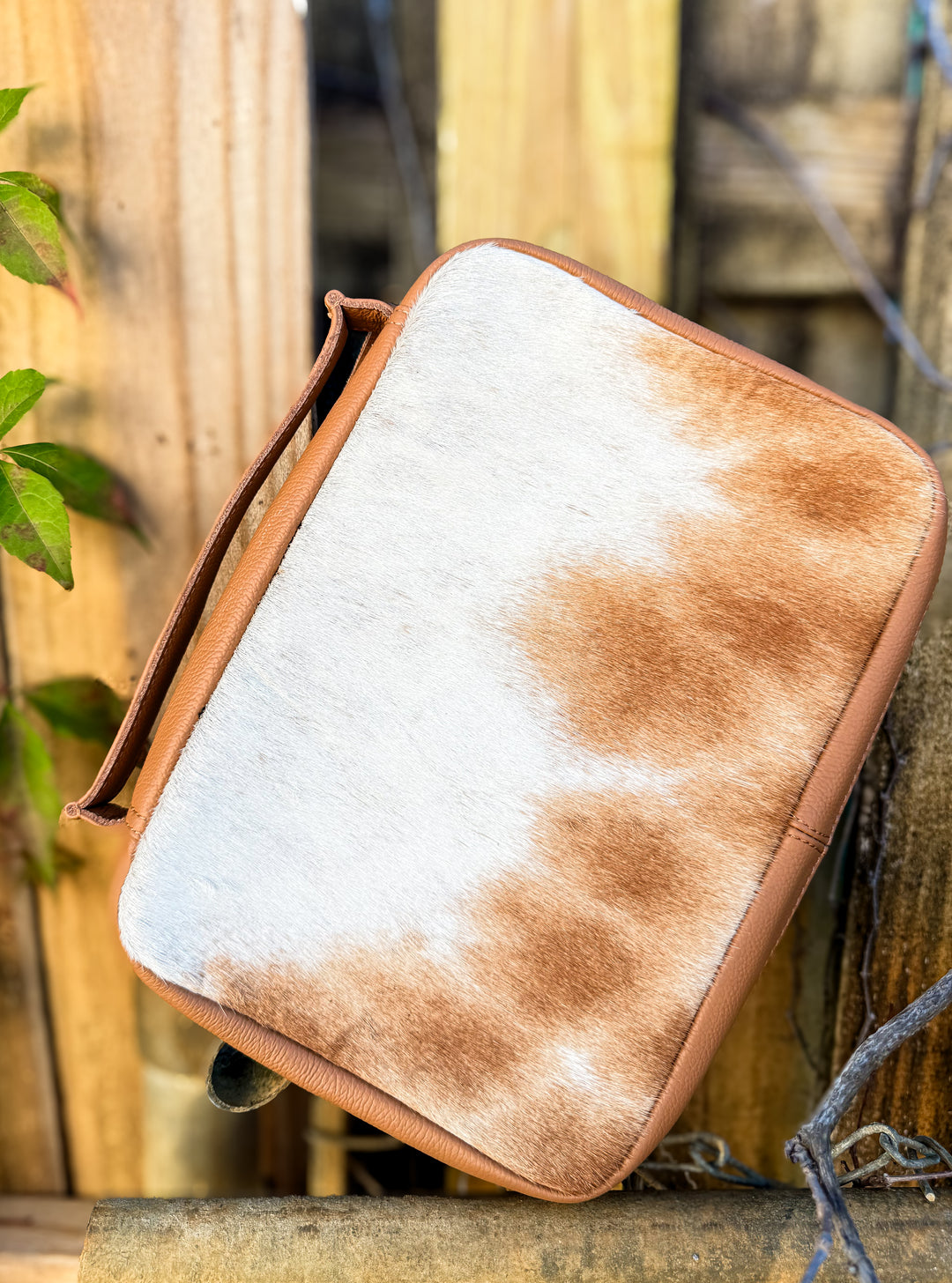 Word over World | Desert Tan Handmade Cowhide and Leather Study Bible Zipper Cases