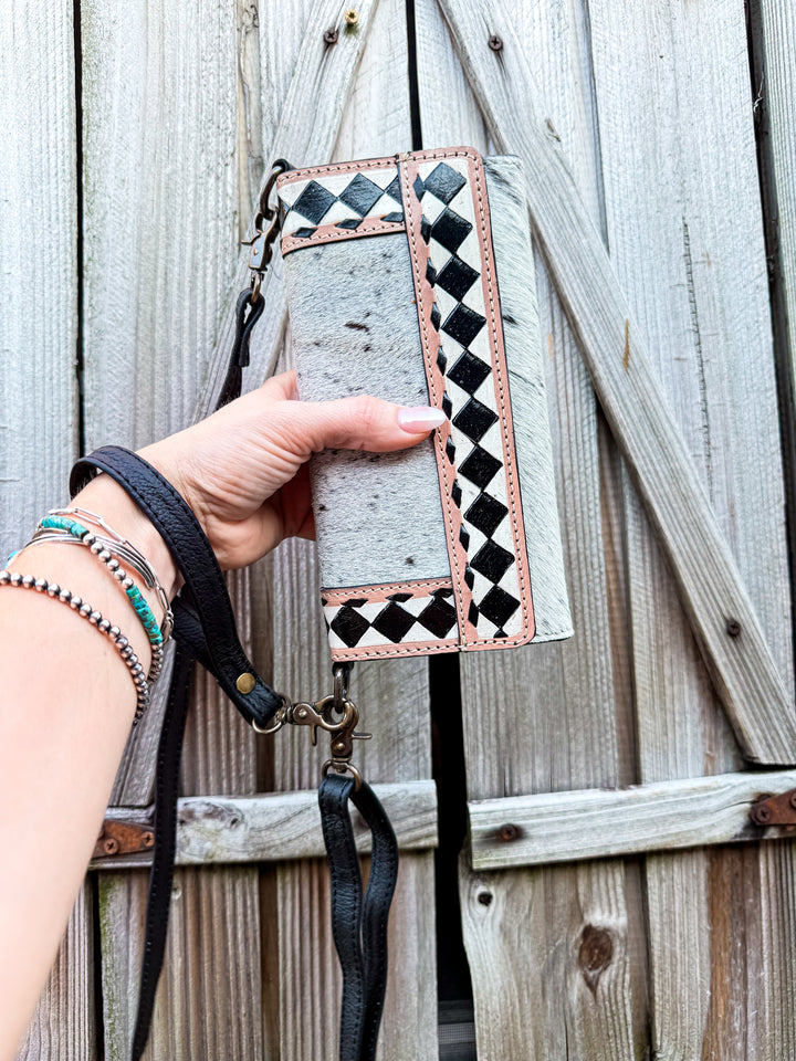 western-style cowhide and checkered leather wallet from East Coast Carry Speed Check Collection 