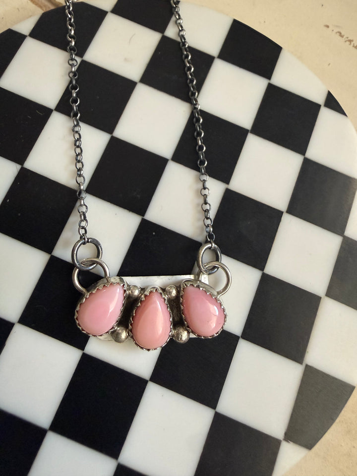 Myra Benally Pink Conch Three-Stone Cluster Necklace | Navajo Sterling Silver