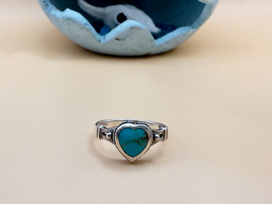 Handpicked Estate Find- 925 & Turquoise Heart Ring - sz 6.5
