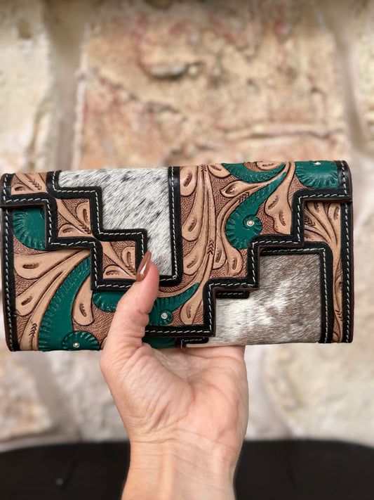 Two Step – Pine Twist : Tooled Leather and Cowhide Wallet