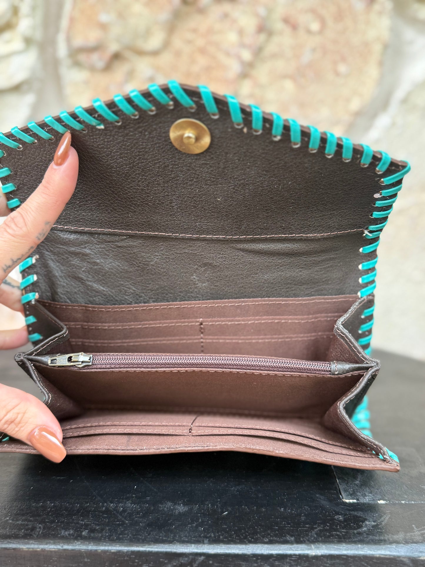 Turquosie Tangle : Tooled Leather Turquoise Stitched Cowhide Wallet