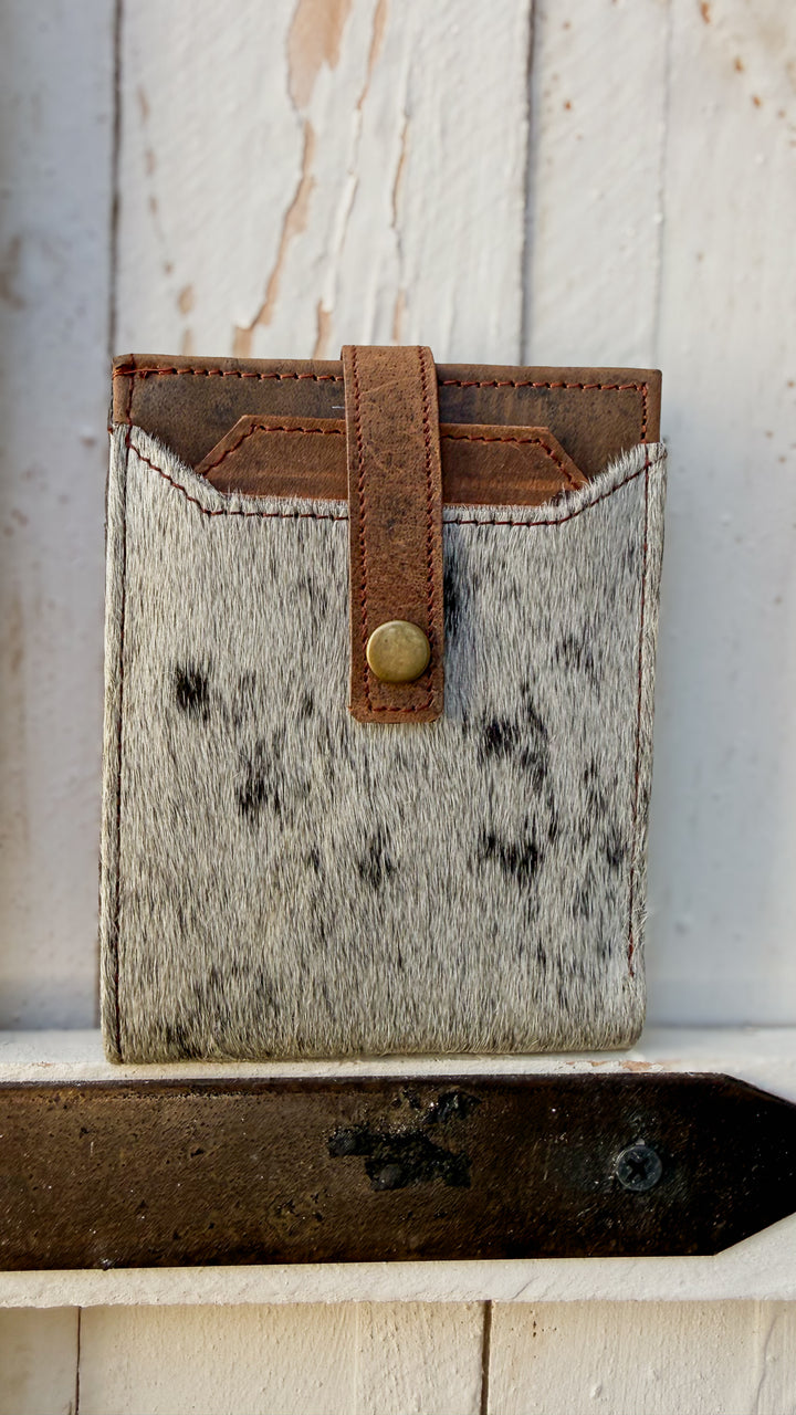 Frontier Hide Cowhide Bifold Wallet – Handmade Western Leather Wallet for Men & Women