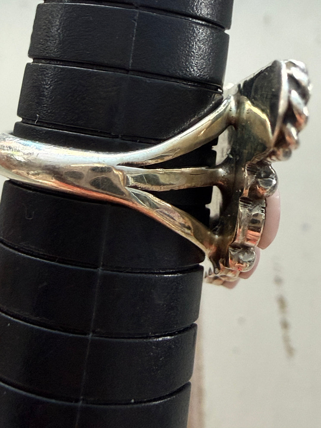 Running Bear Navajo Pink Conch Revolver Ring | Sterling Silver | Handmade | Size 7.75