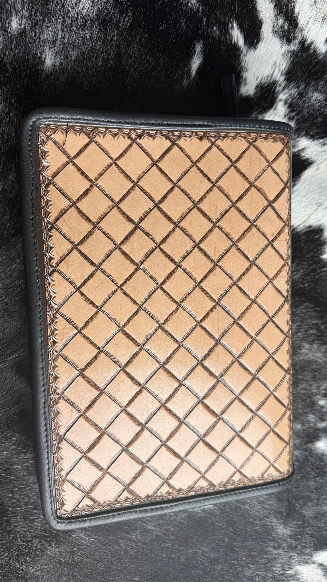 Hand Tooled Leather Bible Cover | Fits Standard, Large Print & Beautiful Word Bibles | Genuine Leather Zip Bible Case