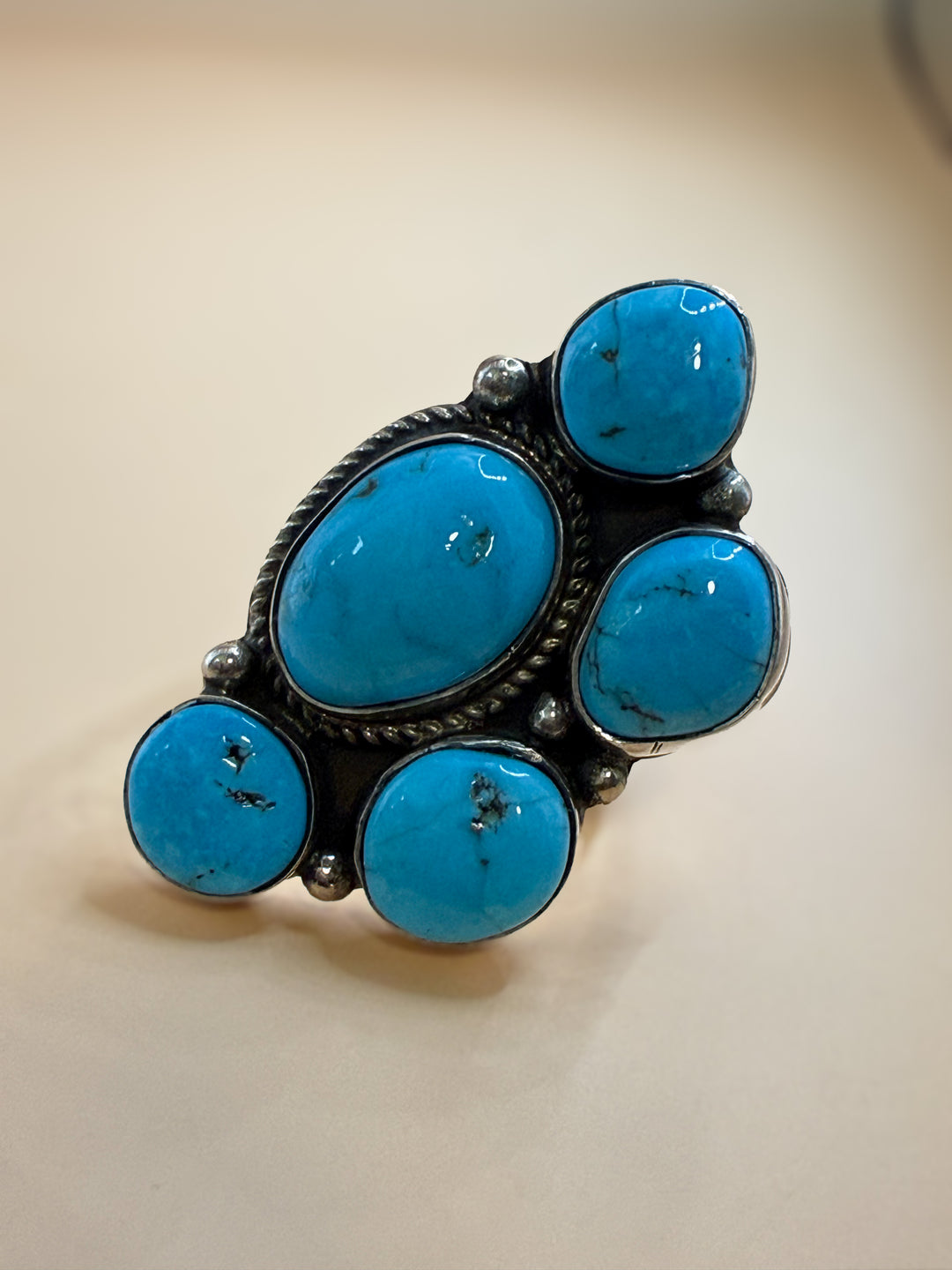 Navajo Handmade Kingman Turquoise Half Cluster Ring | Rita Dawes | Sterling Silver | Size 8