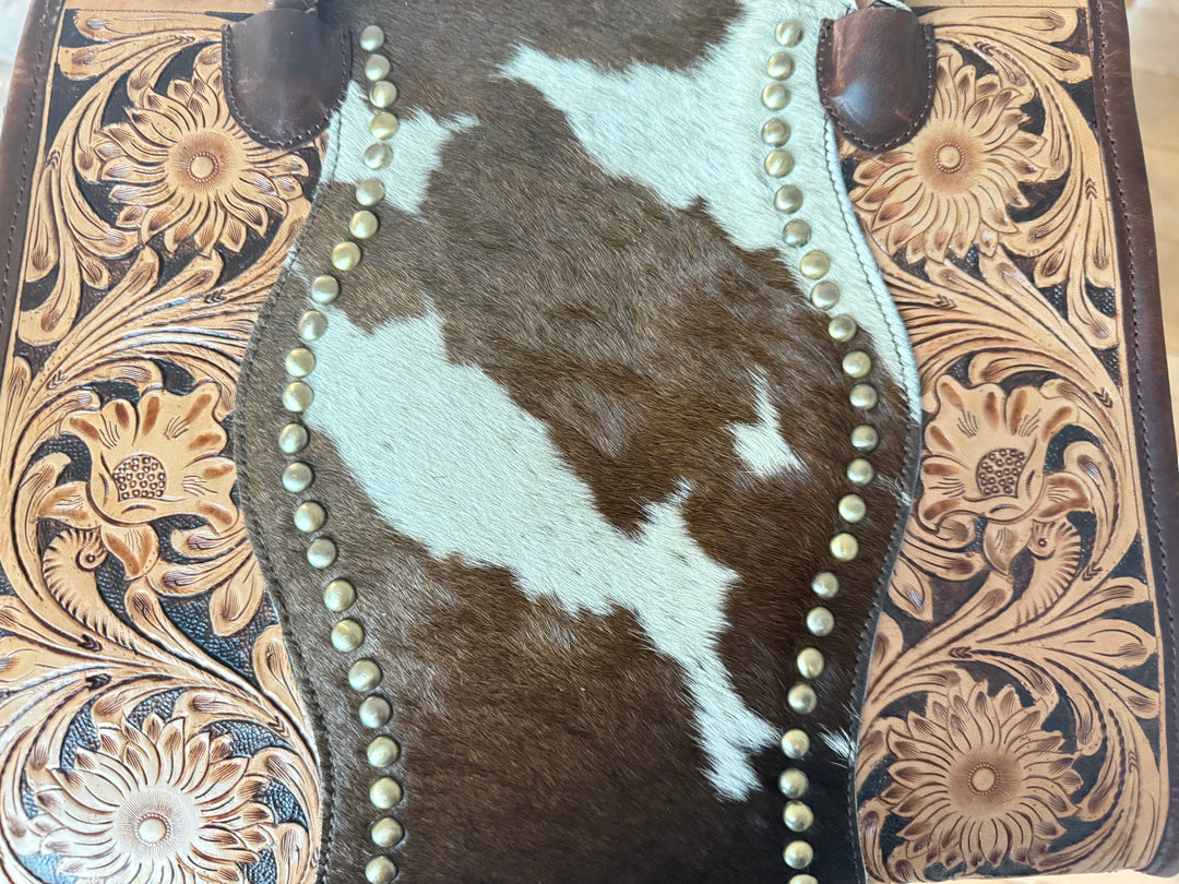 Family Tradition : in Brown Leather - Tooled Leather & Cowhide Concealed Carry Tote