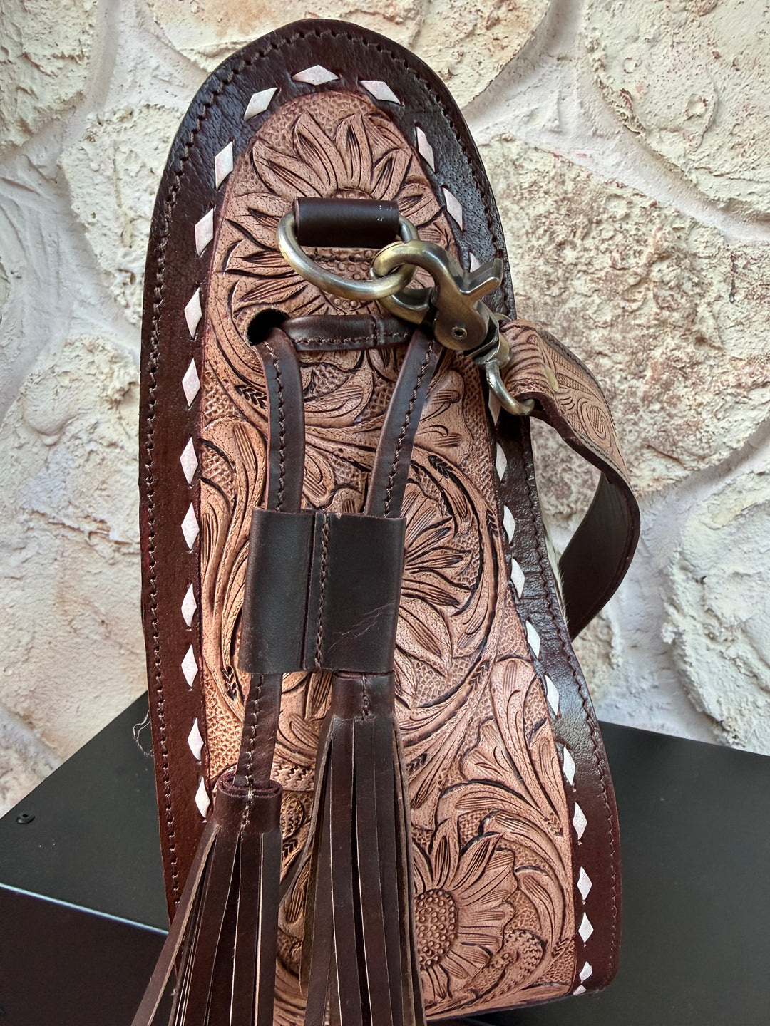 Shotgun Rider Bucket Bag | Cowhide Bucket Bag with Tooled Leather – Western Crossbody Purse – Hair-On Hide Shoulder Bag