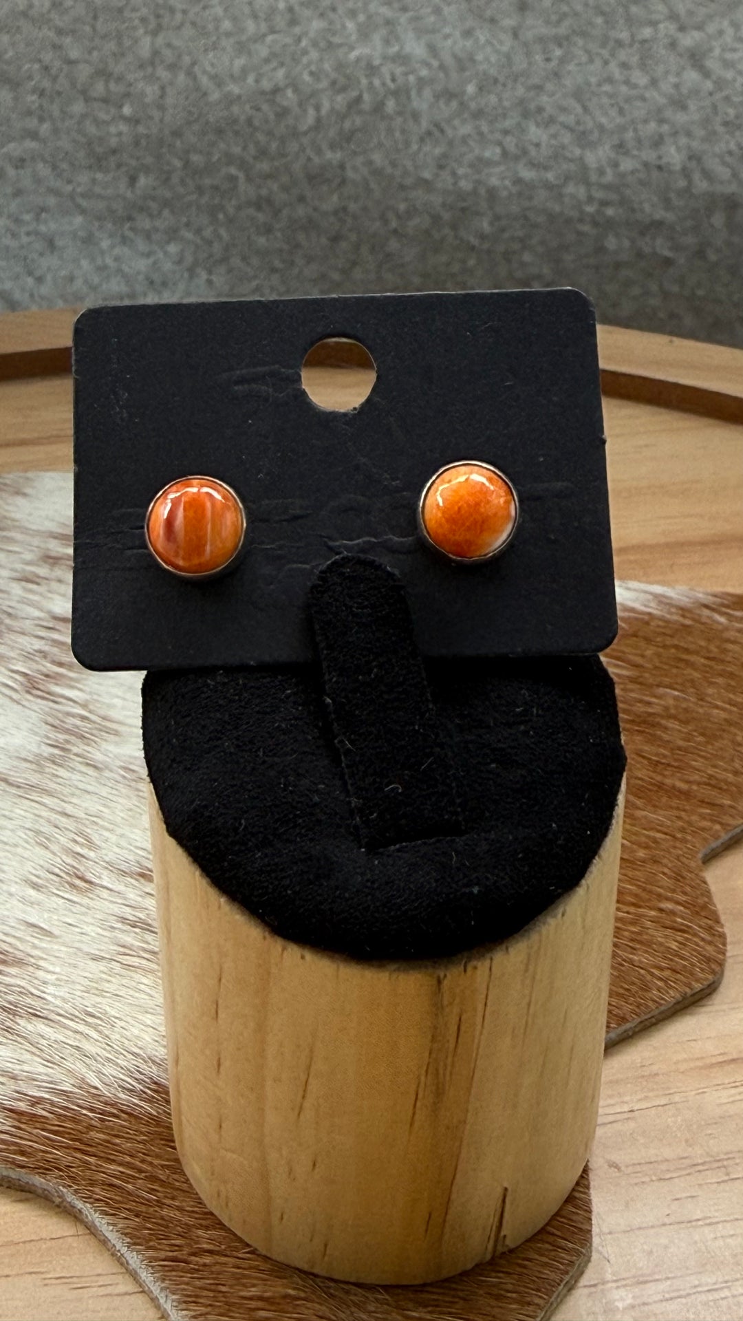 Navajo Handmade 6mm Spiny Oyster Stud Earrings | Sterling Silver | Genuine Native American Jewelry