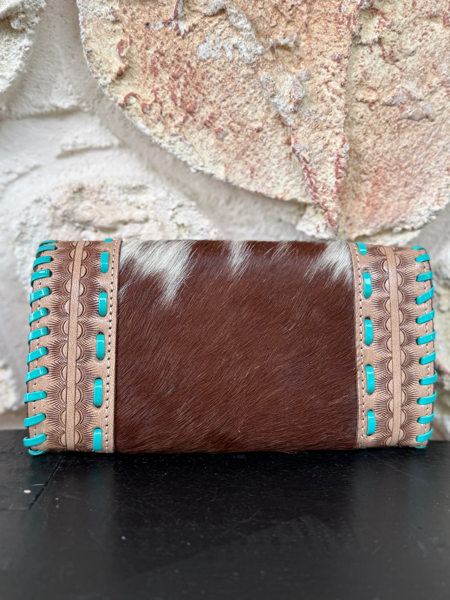 Turquosie Tangle : Tooled Leather Turquoise Stitched Cowhide Wallet