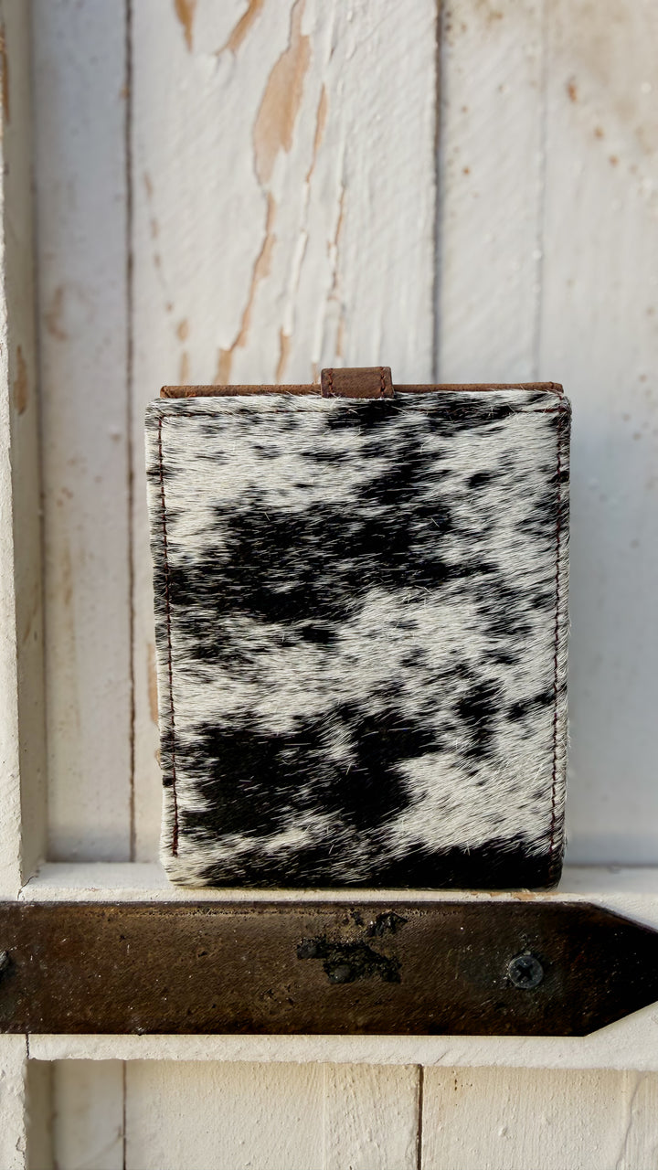 Frontier Hide Cowhide Bifold Wallet – Handmade Western Leather Wallet for Men & Women