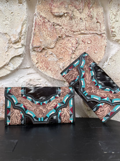 Coral Corral : Inlayed Tooled Leather Turquoise Design Cowhide Wallet