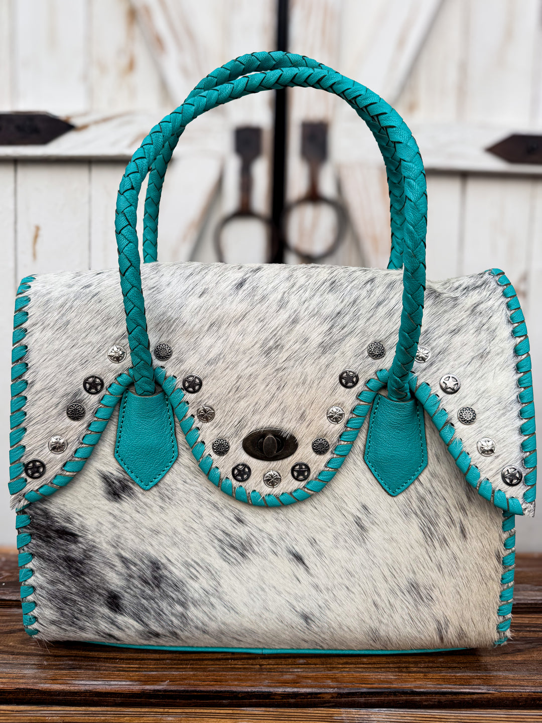The Ranch Wife Carryall | Cowhide Concealed Carry Western Tote