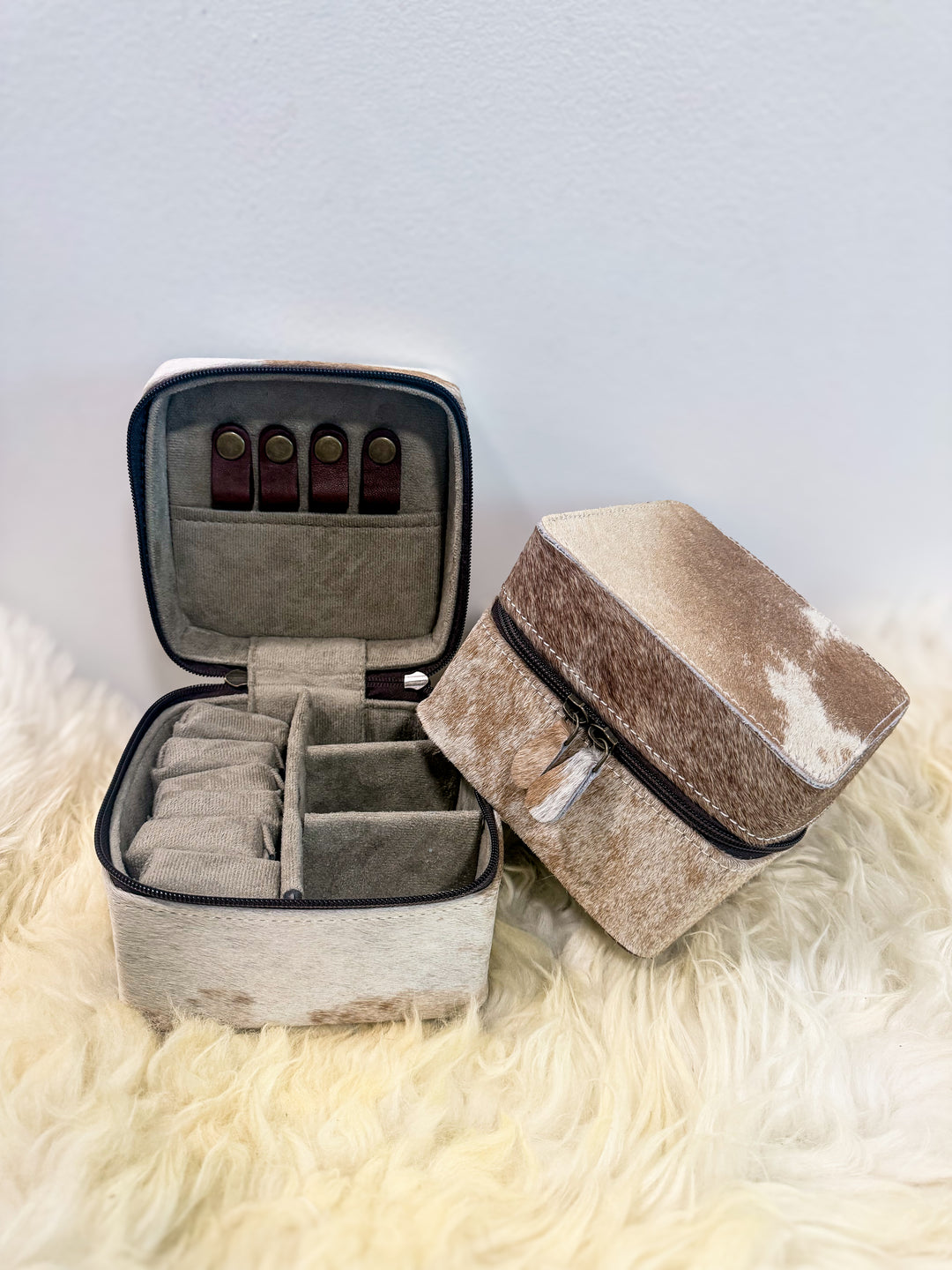 Hide Away : Cowhide and Leather Jewelry Boxes