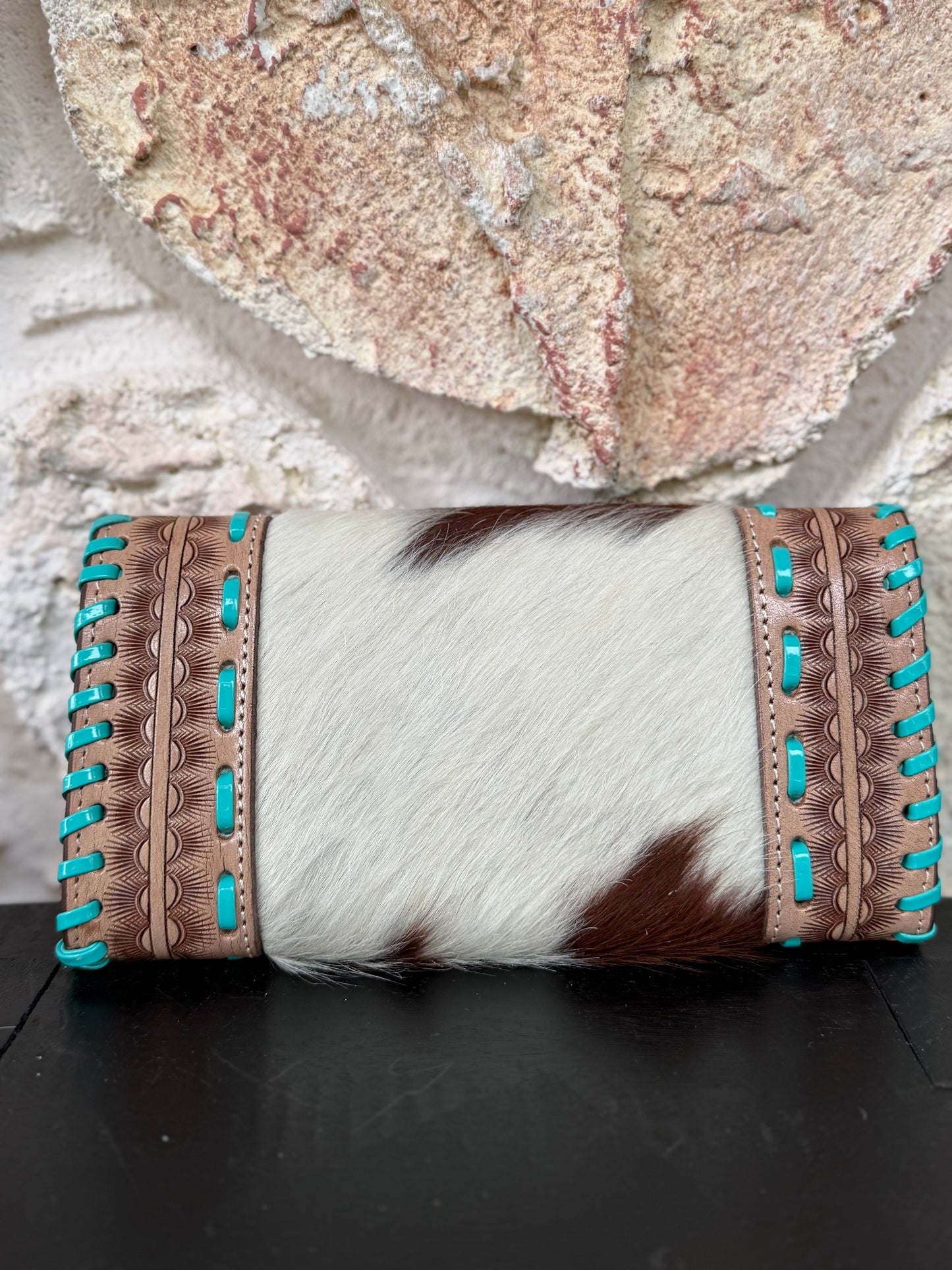 Turquosie Tangle : Tooled Leather Turquoise Stitched Cowhide Wallet