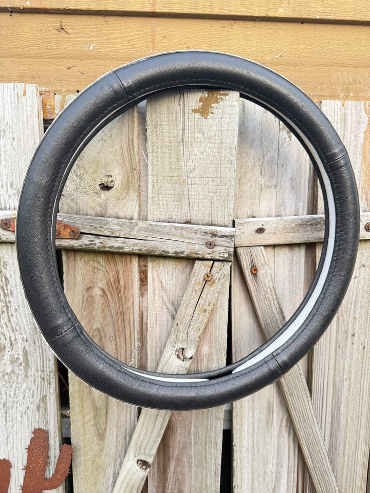 Western Tooled Leathe Steering Wheel Cover Black and White Diamond Check