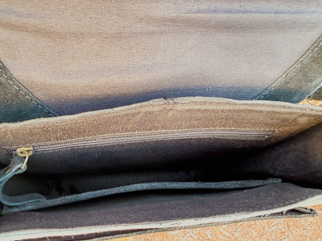 The Lee Tooled Boot Stitch Crossbody |
Genuine Leather & Hair-On Cowhide Western Purse