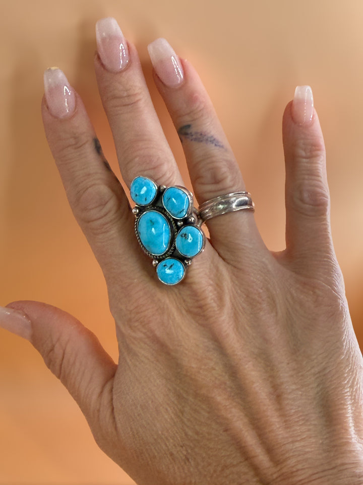 Navajo Handmade Kingman Turquoise Half Cluster Ring | Rita Dawes | Sterling Silver | Size 8