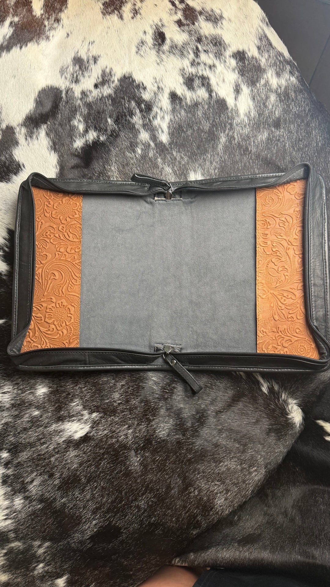 Hand Tooled Leather Bible Cover | Fits Standard, Large Print & Beautiful Word Bibles | Genuine Leather Zip Bible Case