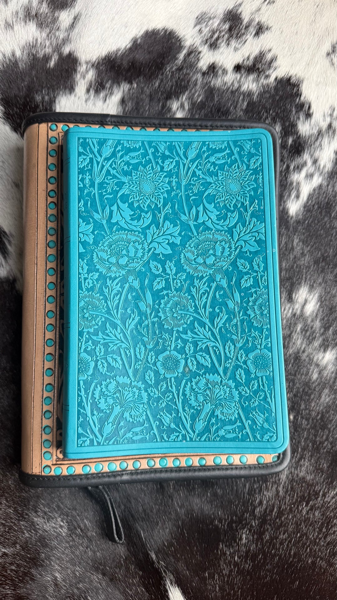 Hand Tooled Leather Bible Cover | Fits Standard, Large Print & Beautiful Word Bibles | Genuine Leather Zip Bible Case