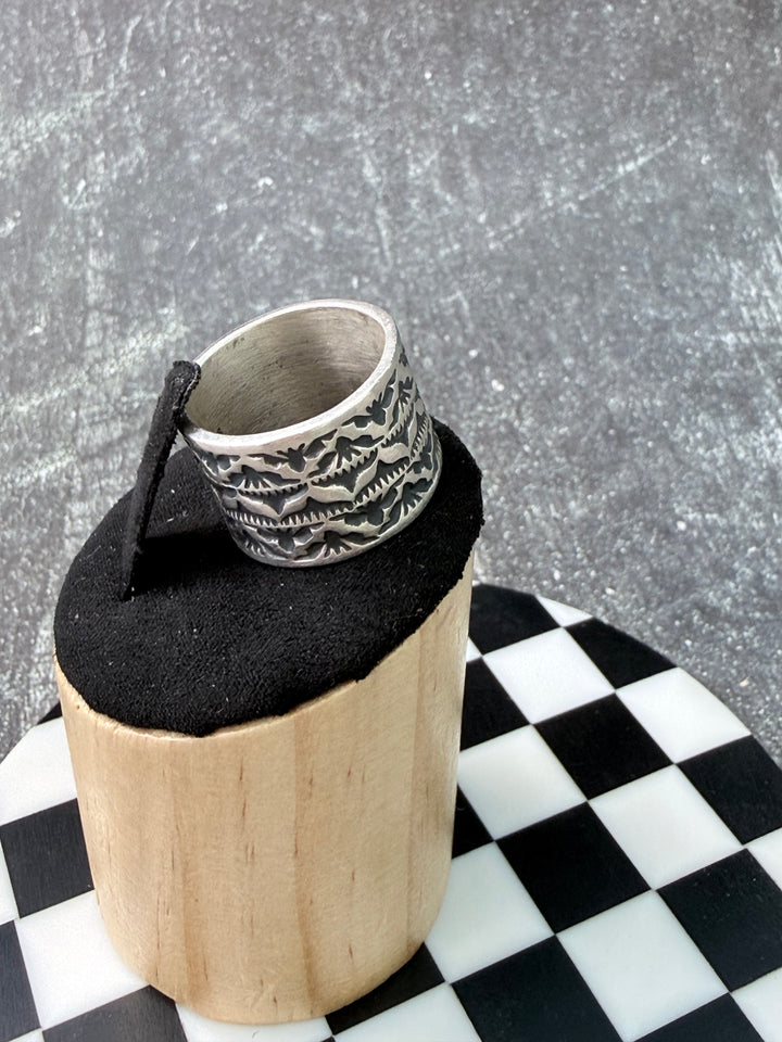 Navajo Handmade Sterling Silver Stamped Cigar Band Ring — Size 7.5
