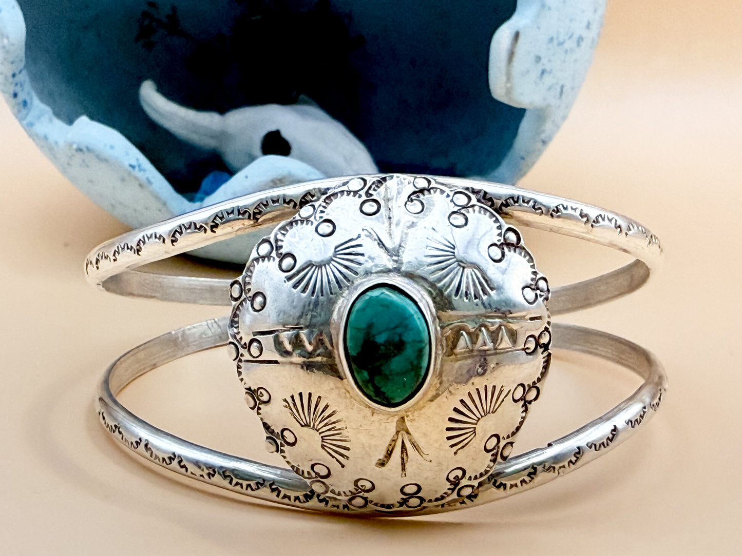 VINTAGE Native Style Turquoise Cuff Sterling Silver
